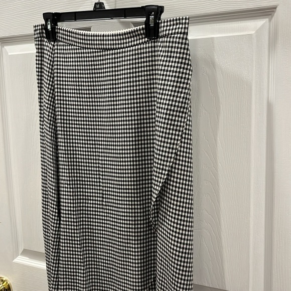 Loft skirt! - Picture 1 of 10